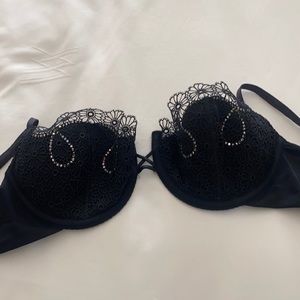Black VS. sexy unlined bra.